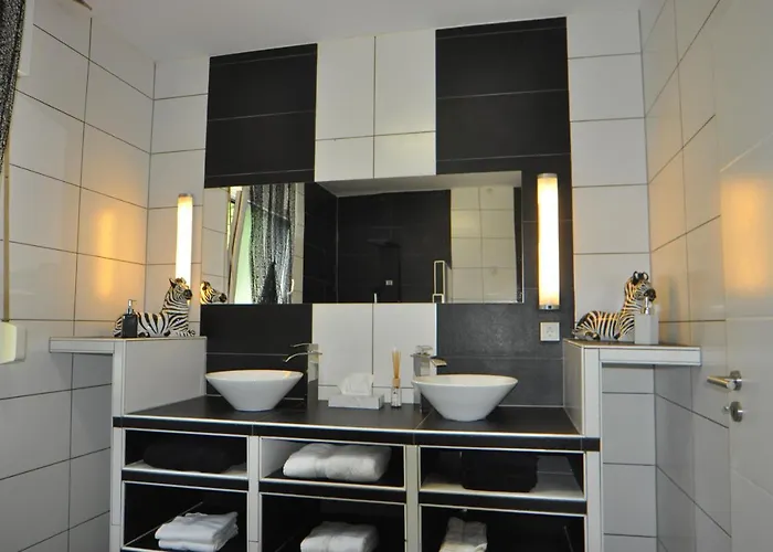 Haus Kenzo 65348 度假居